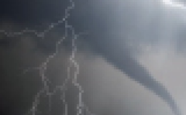 Kosmische Einblicke in Blitze