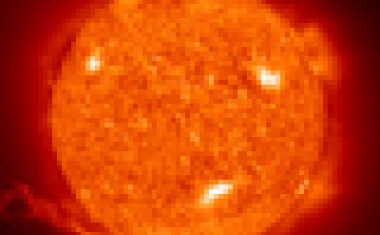 Mehr als nur ein aktiver Stern