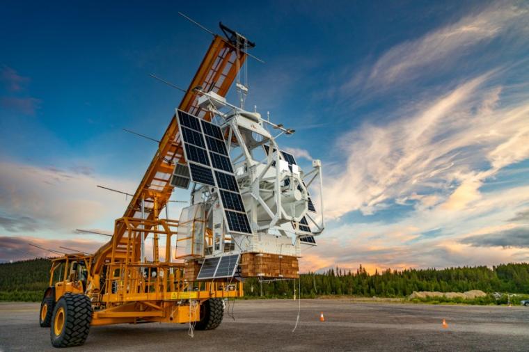 Abb.: Das ballongetragene Sonnenobservatorium Sunrise III vor dem Start 2022