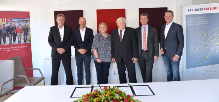 Gerard Meijer, Frank Vrancken Peeters, Dagmar Laging, Horst Hippler, Frank...