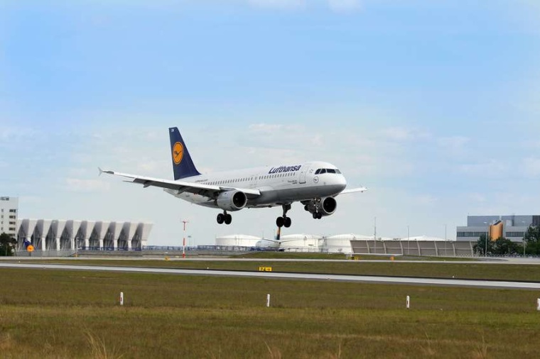 Abb.: Die Lufthansa erprobt das DLR-Assistenzsystem für leiseres Landen LNAS...