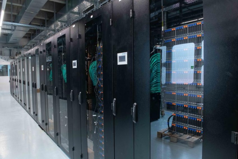 Abb.: Der Supercomputer Justus 2  (Bild: Eberhardt / U. Ulm)