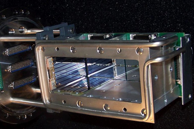 Abb.: Fokalebenen-Detektor des Tasca-Separators, in den das Mendelevium-244...