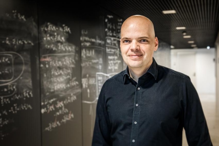Abb.: Der Strömungs- und Turbulenzphysiker Björn Hof und sein Team wendeten...