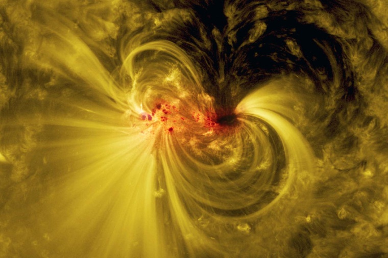 Abb.: Am 5. Juli 2017 detektierte das Solar Dynamics Observatory eine aktive...