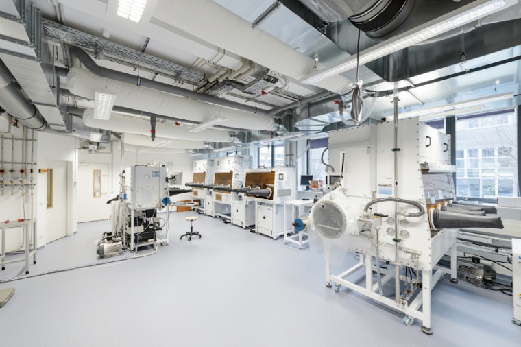 Abb.: In Berlin steht eines der modernsten Laboratorien – HySPRINT–, um...
