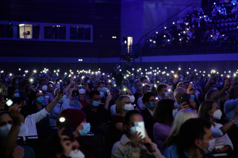 Zum Auftakt der „Highlights der Physik“ fand die große Show in der...