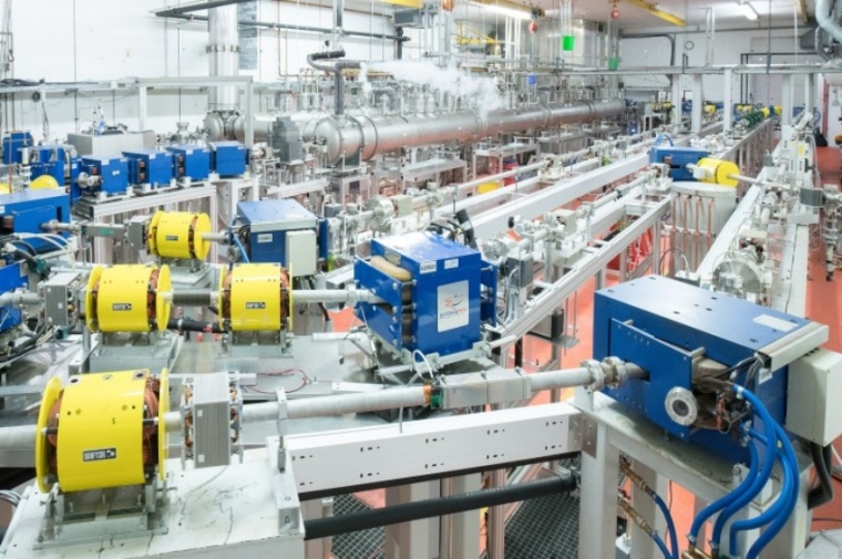 Abb.: Der Elektronen-Linearbeschleuniger S-DALINAC am Institut für...