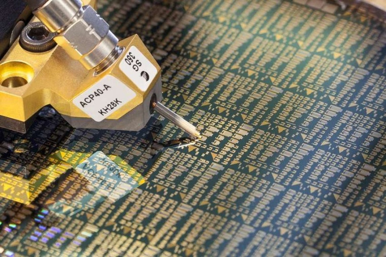 Abb.: Mit Schaltkreisen auf Basis des Leistungshalbleiters AlScN...