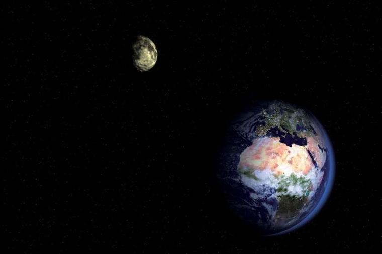 Abb.: Mithilfe von Laserstrahlen haben Forscher den Abstand Erde-Mond genau...